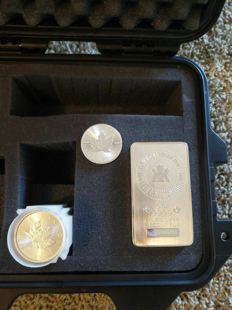 10 oz Royal Canadian Mint Silver Bar & 9 Coins