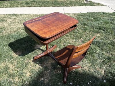 Vintage Mid Century Childrens School Desk & Chair