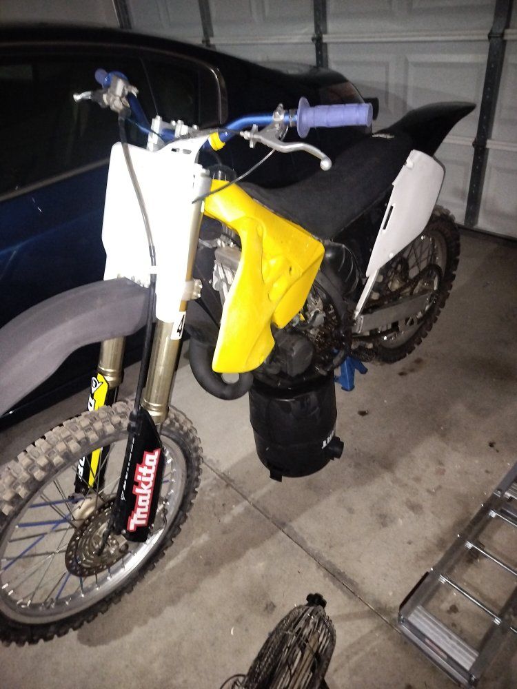 2000 Suzuki rm125 2 stroke