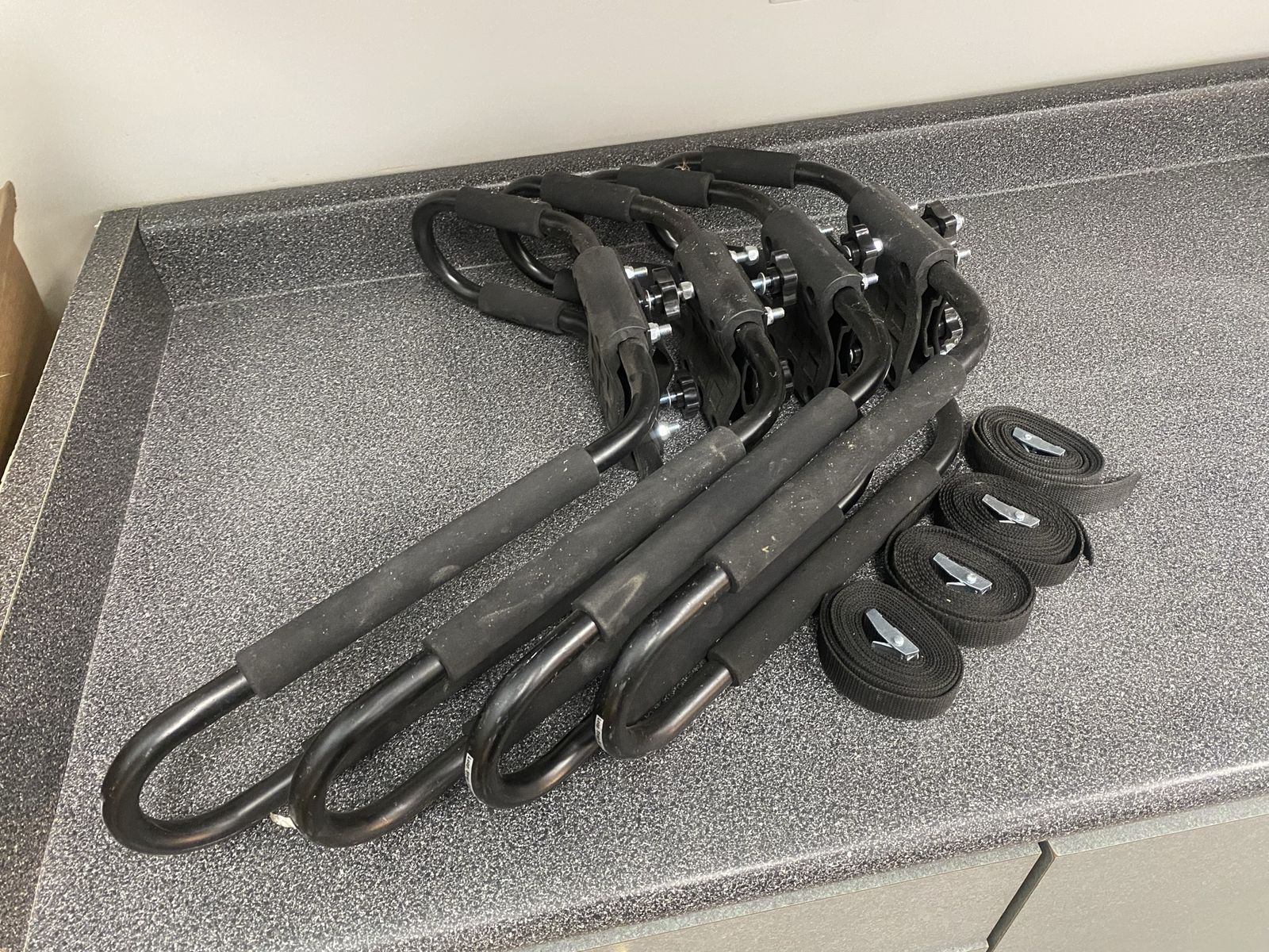 Rooftop kayak racks