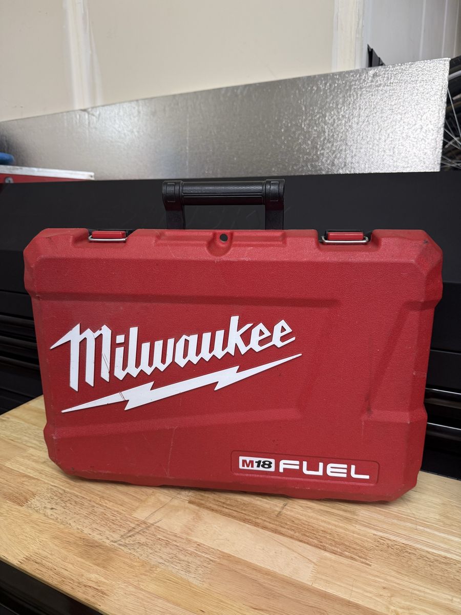 Milwaukee Case M18