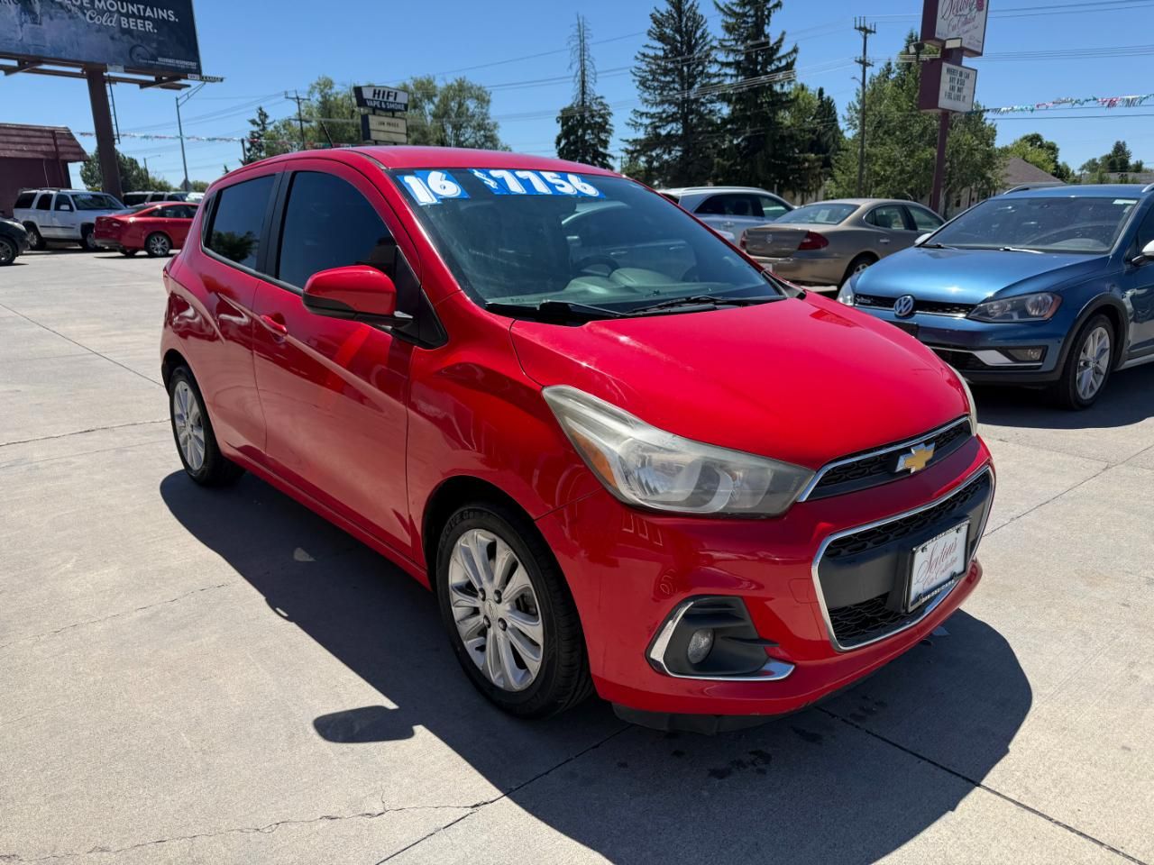 Main image 3