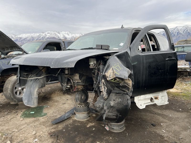 2011 Chevrolet Suburban Parts