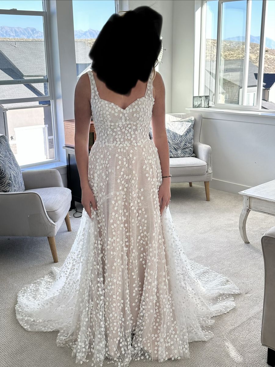 Madi Lane Bridal Wedding Dress