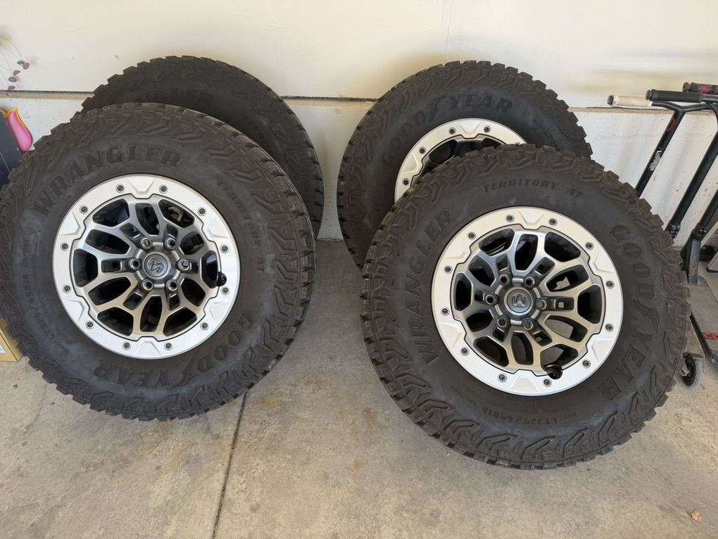 Dodge Beadlock With Goodyear Wrangler Teritory AT