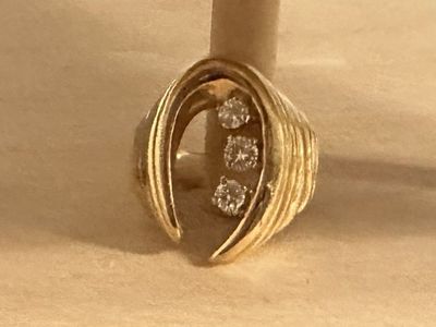 Custom Diamond Ring