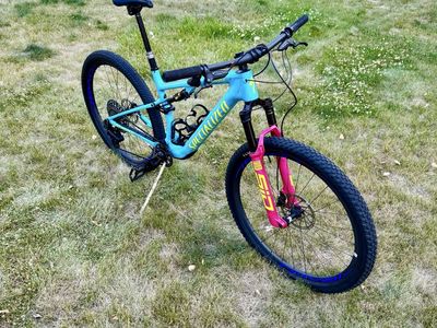 Specialized 2025 Epic 8 Pro LTD Excellent