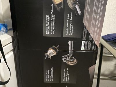 NAVEE GT3 Electric Scooter 700W Max Power 31 Mile Range 10-Inch Tubeless Tires