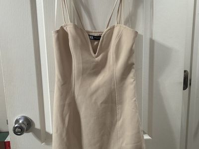 ZARA Cream Strappy Mini Dress - V-Neck, Bodycon Fit, Size Small