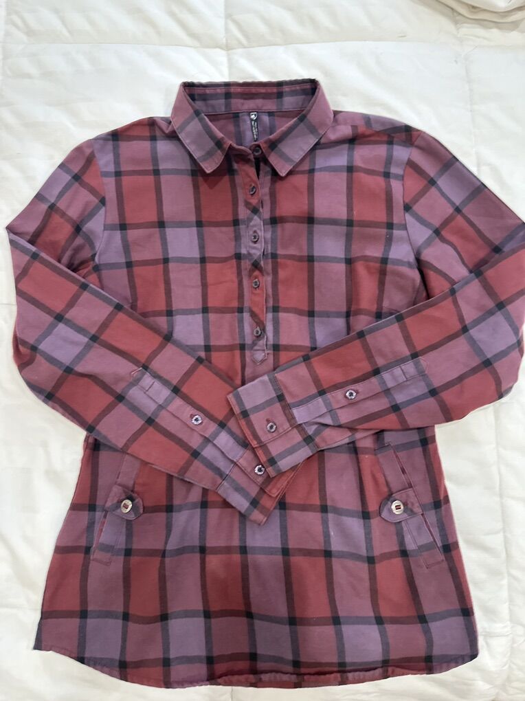 KUHL 3/4  Button Down Women’s Camping Shirt