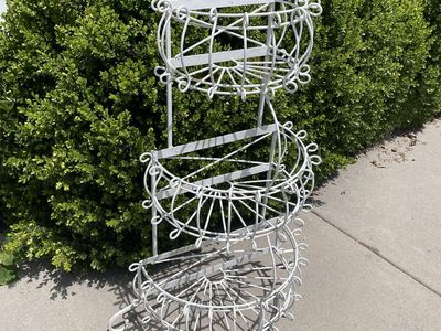 Vintage metal plant stand