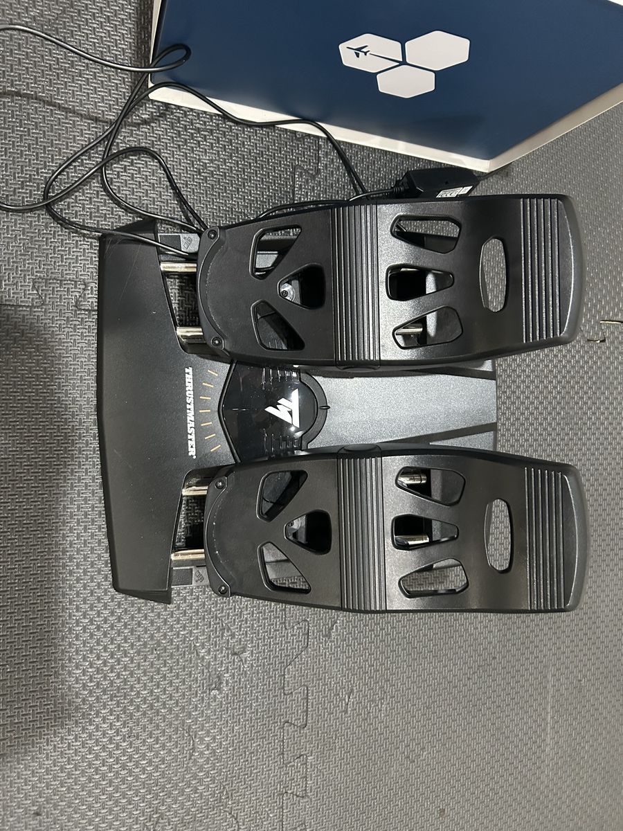 Main image 4