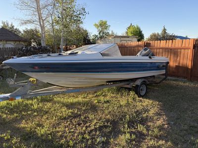 Bayliner Capri Boat with Trailer and Outboard Motor
