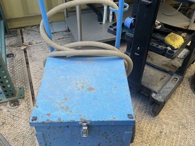 Wet sandblast attachment for pressure washer