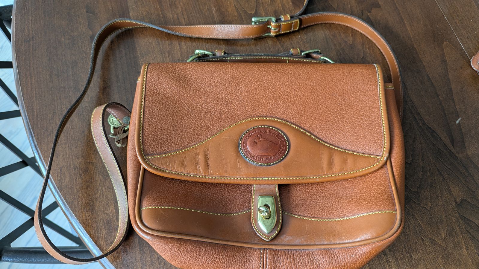 Dooney & Bourke Purse