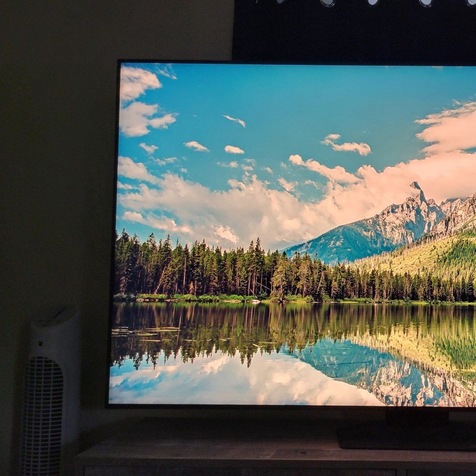 65-inch Samsung Neo QLED 4K TV QN85B