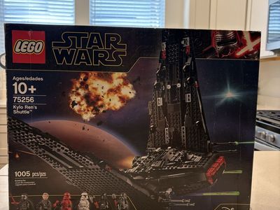 Lego Star Wars Kylo Ren’s Shuttle 75256 Complete with Box