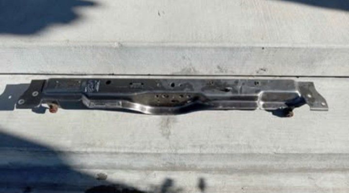 1999 Chrysler Town & Country Red & Black Front Clip Cross Member Top Frame Upper Radiator Car Part