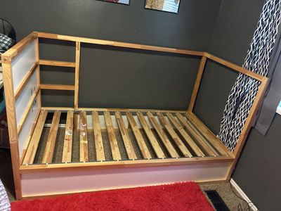 Kids Wooden Loft/Platform Bed Frame with Built-in ladder - Natural Wood Finish
