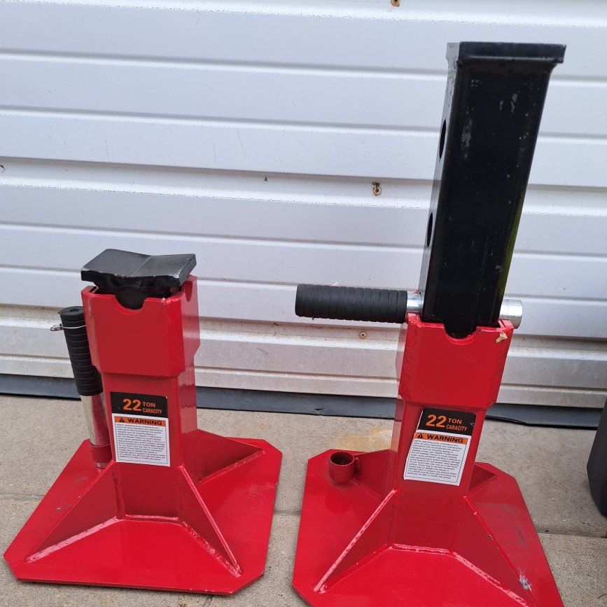22 ton floor jacks
