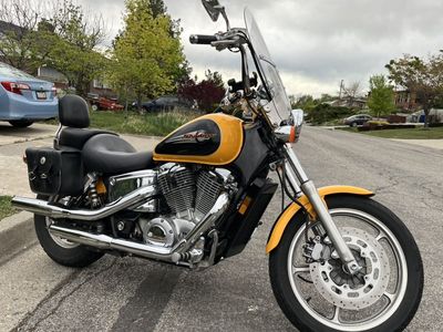 Honda Shadow Spirit 1100 low miles & extras