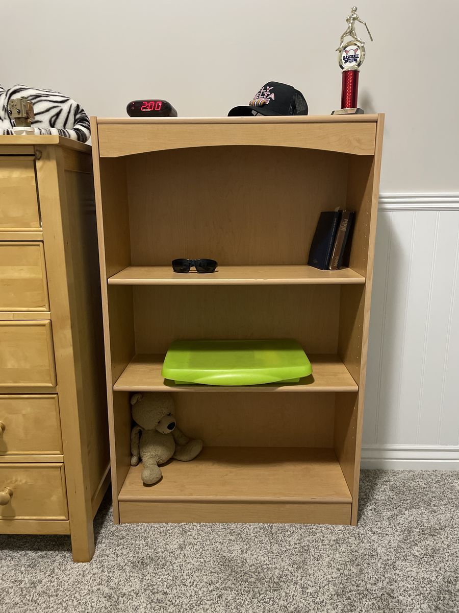 Bookshelf