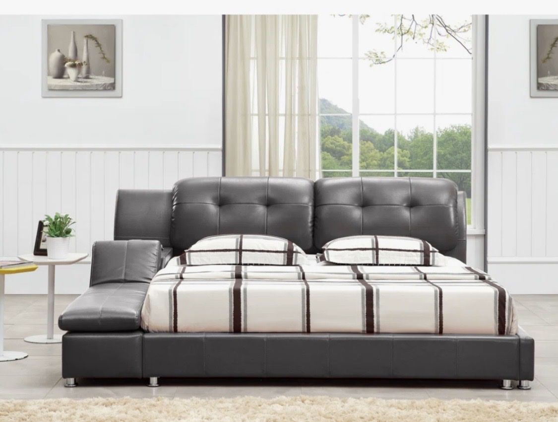 Contemporary Gray Faux Leather King Bed Frame w/ Storage, Headboard & Footboard, Adjustable Base