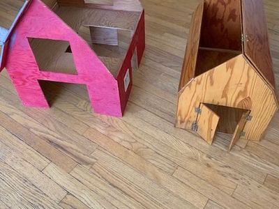 Home made play barns $10 EACH