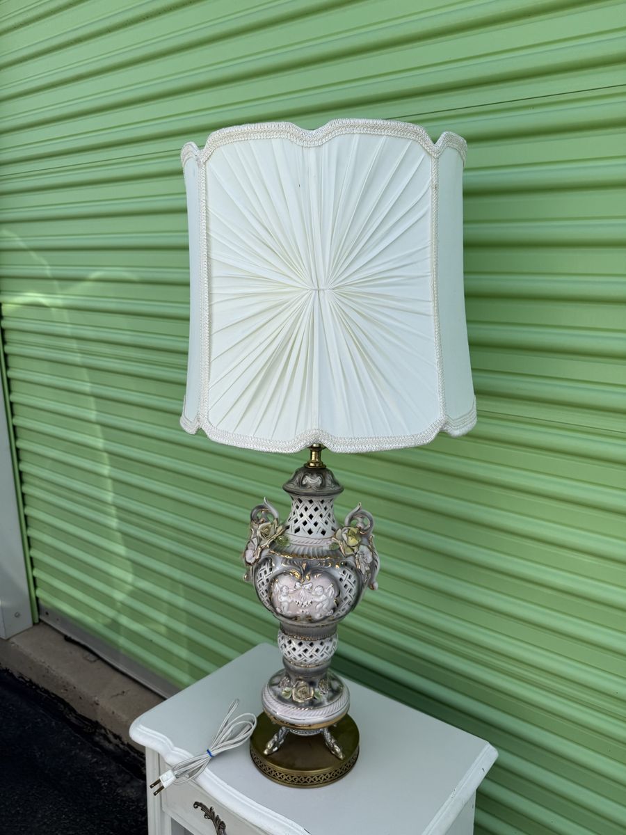 Vintage Italian Capodimonte Style Porcelain Cherub Table Lamp with Pleated Shade