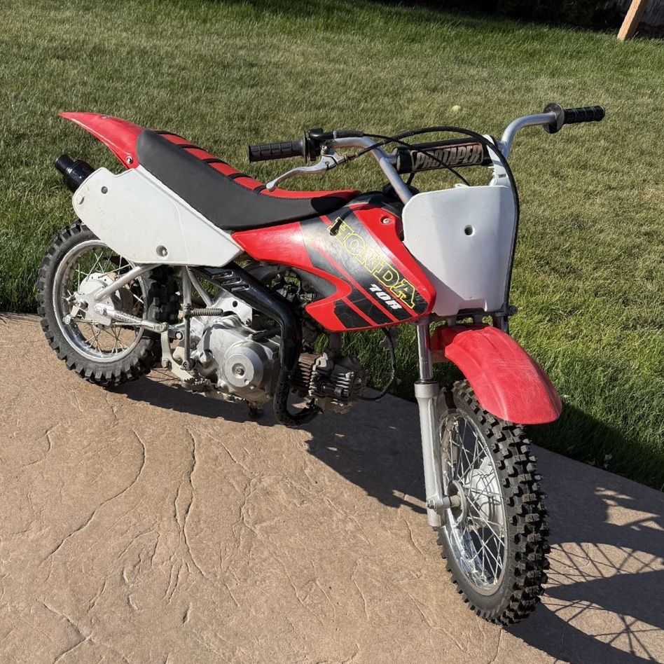 2001 Honda XR70R Motorcycle