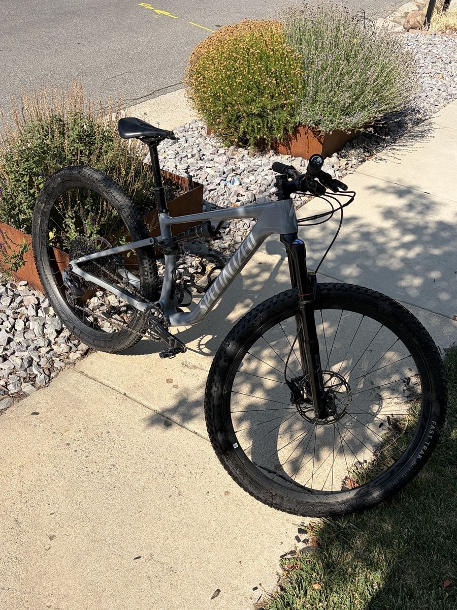 2021 Specialized Epic EVO Carbon Mountain Bike - Size Small - Upgraded