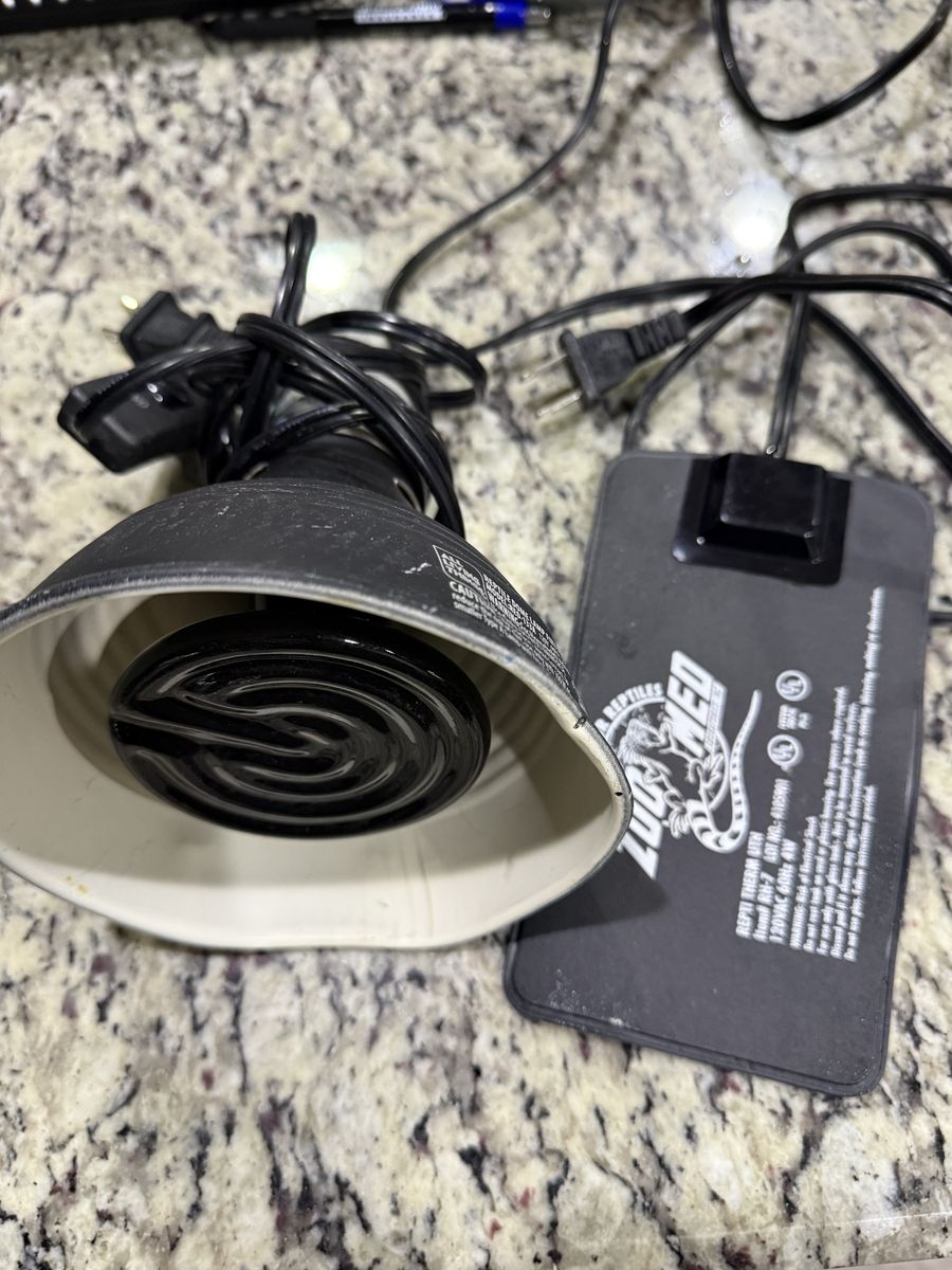 Reptile Light & Heat Mat