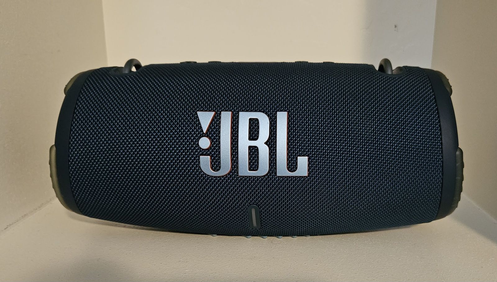 JBL Xtreme 3 - Portable Bluetooth Speaker