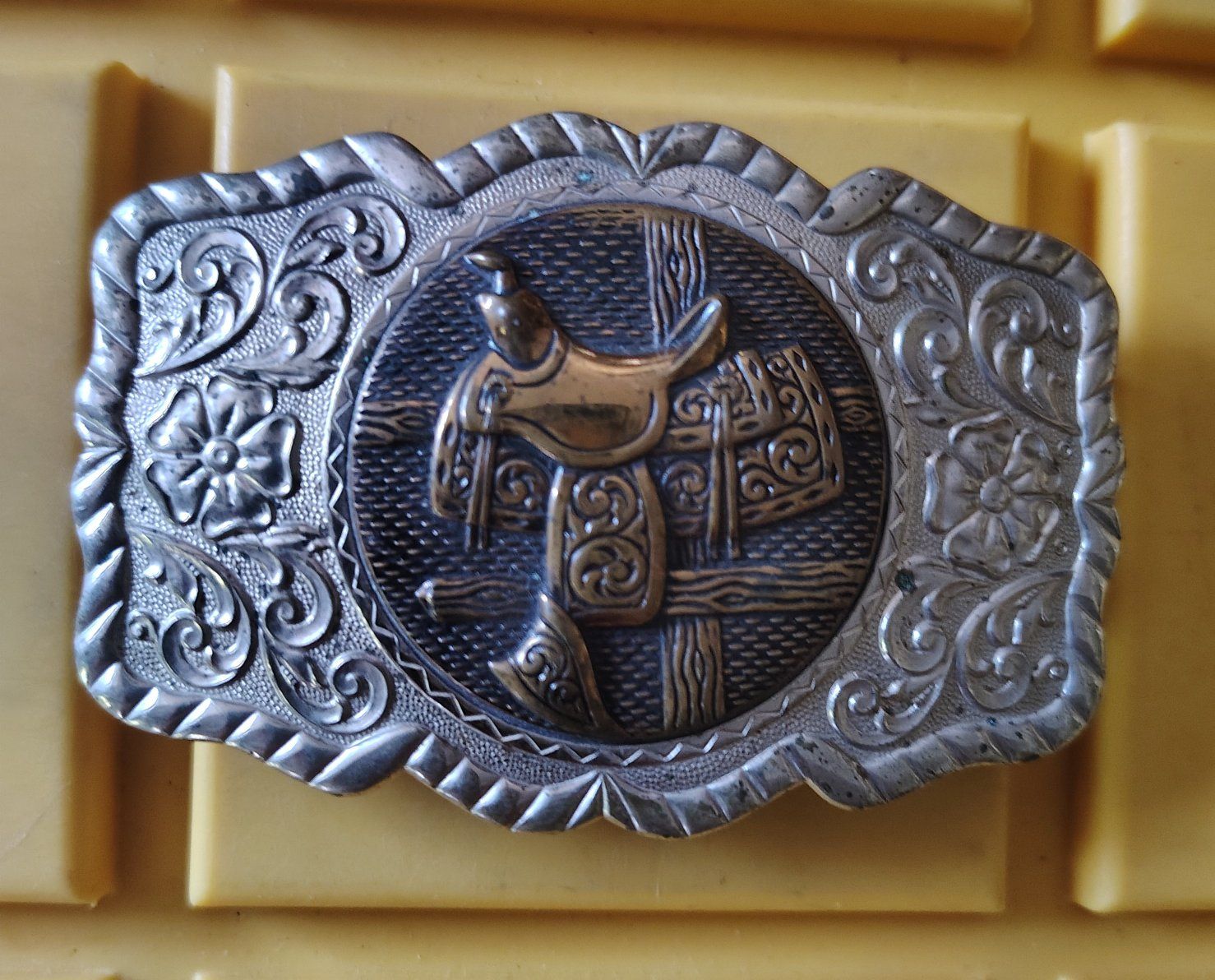 Vintage Western Saddle Belt Buckle Silver & Gold Tone Floral Engraved