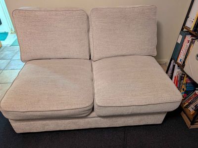 Couch / Sectional / loveseat