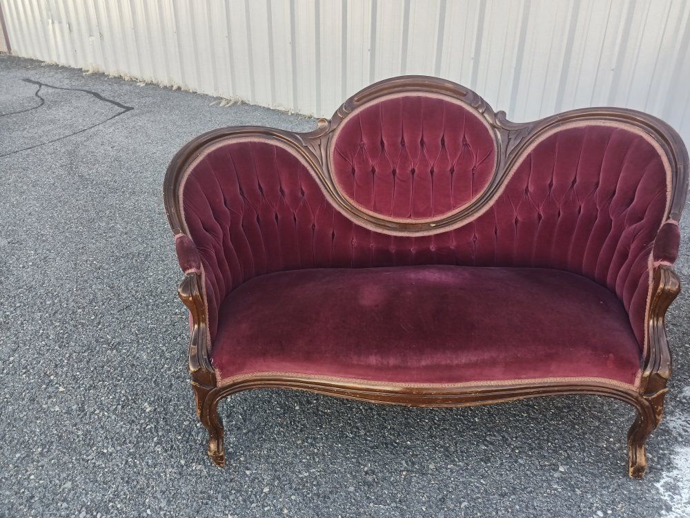 retro couch