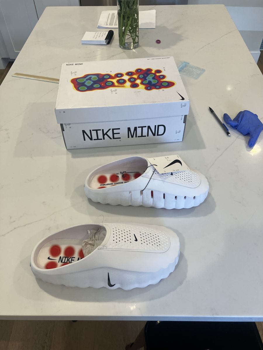 Nike minds size 11
