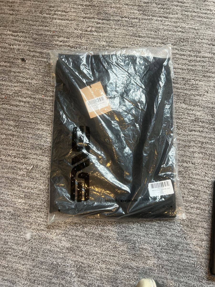 ENVE Men's On The Daily LS Merino Tee — Black — XL