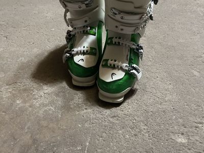 Head challenger 120 flex ski boots