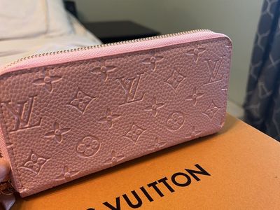 NEW Louis Vuitton wallet!