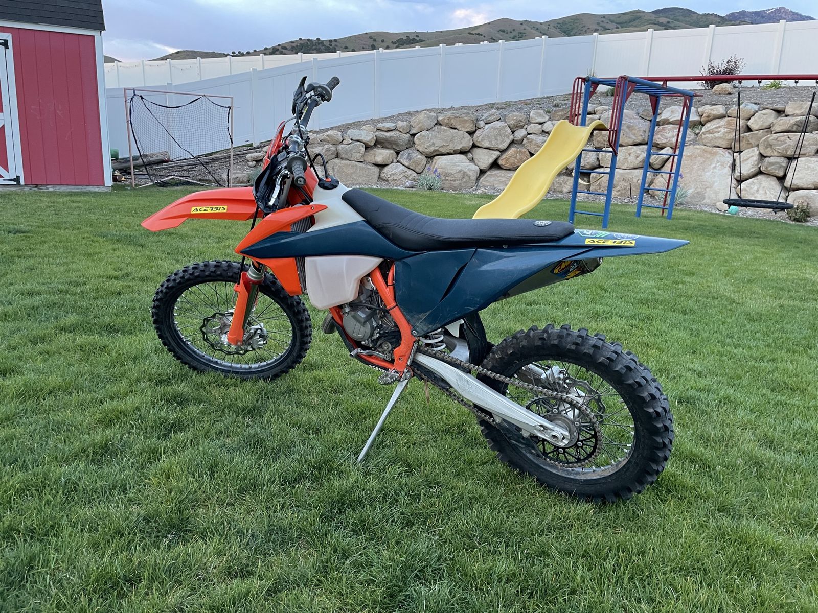 2022 XC 125