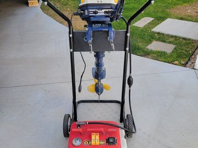 Honda 100 4-Stroke Outboard Boat Motor with Stand and Fuel Tank
