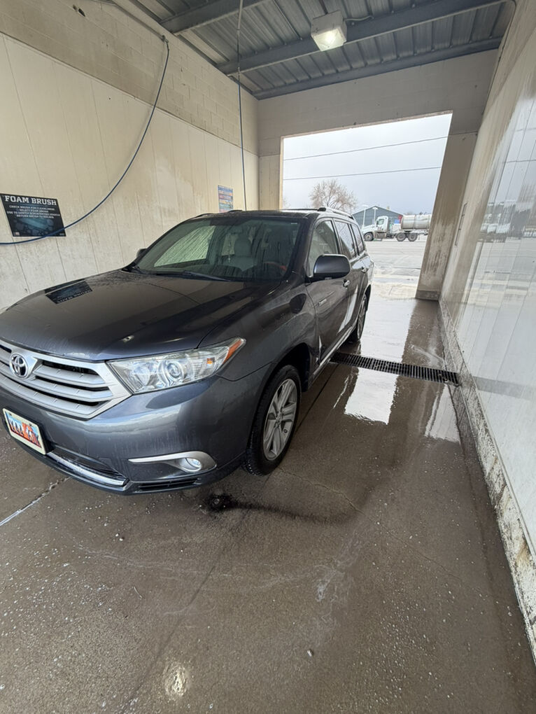 2013 TOYOTA HIGHLANDER Limited