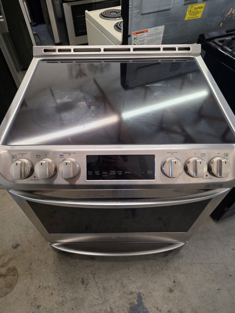 Lg slide-in electric stove