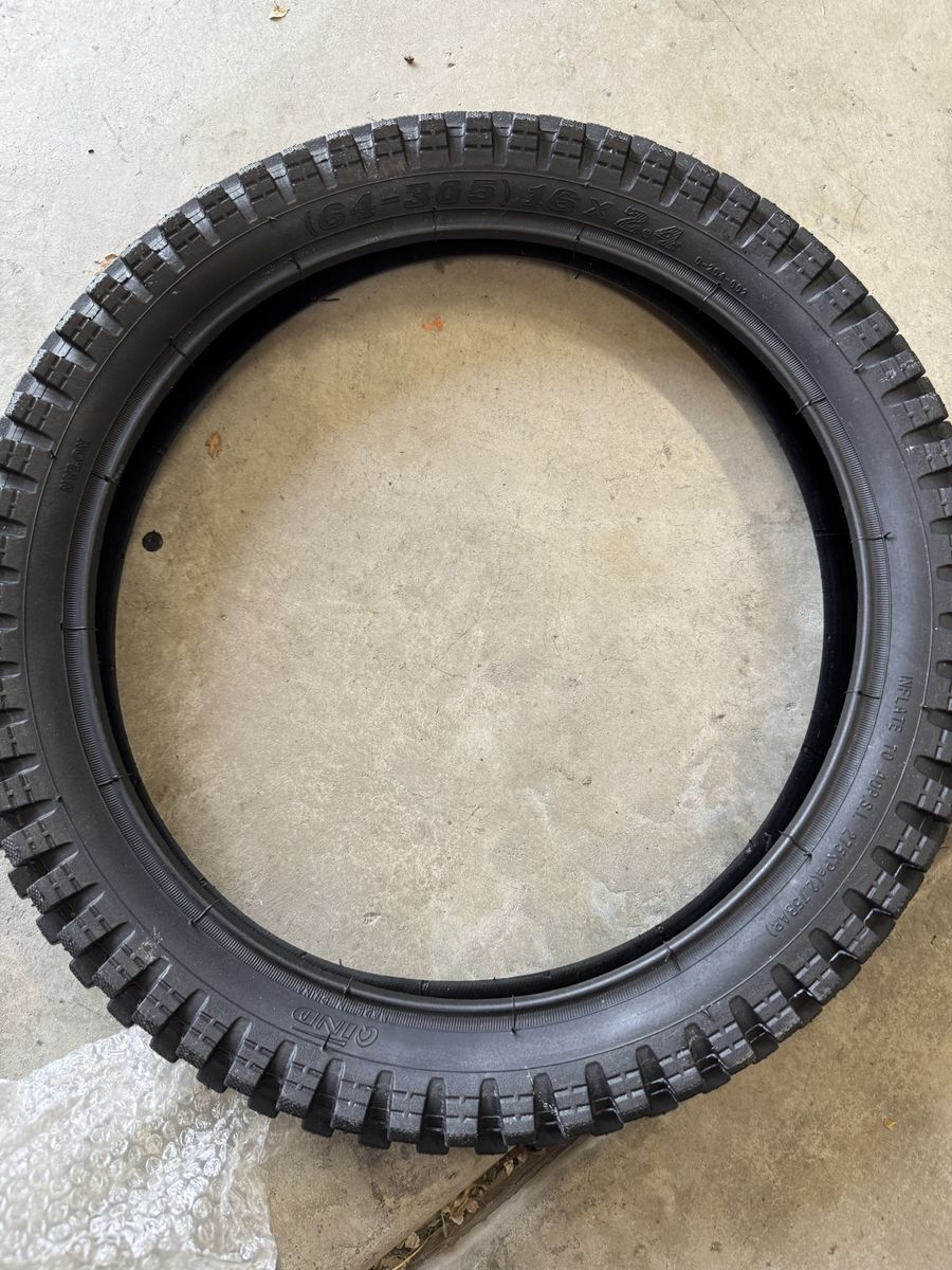 Razor motorcycle front tire