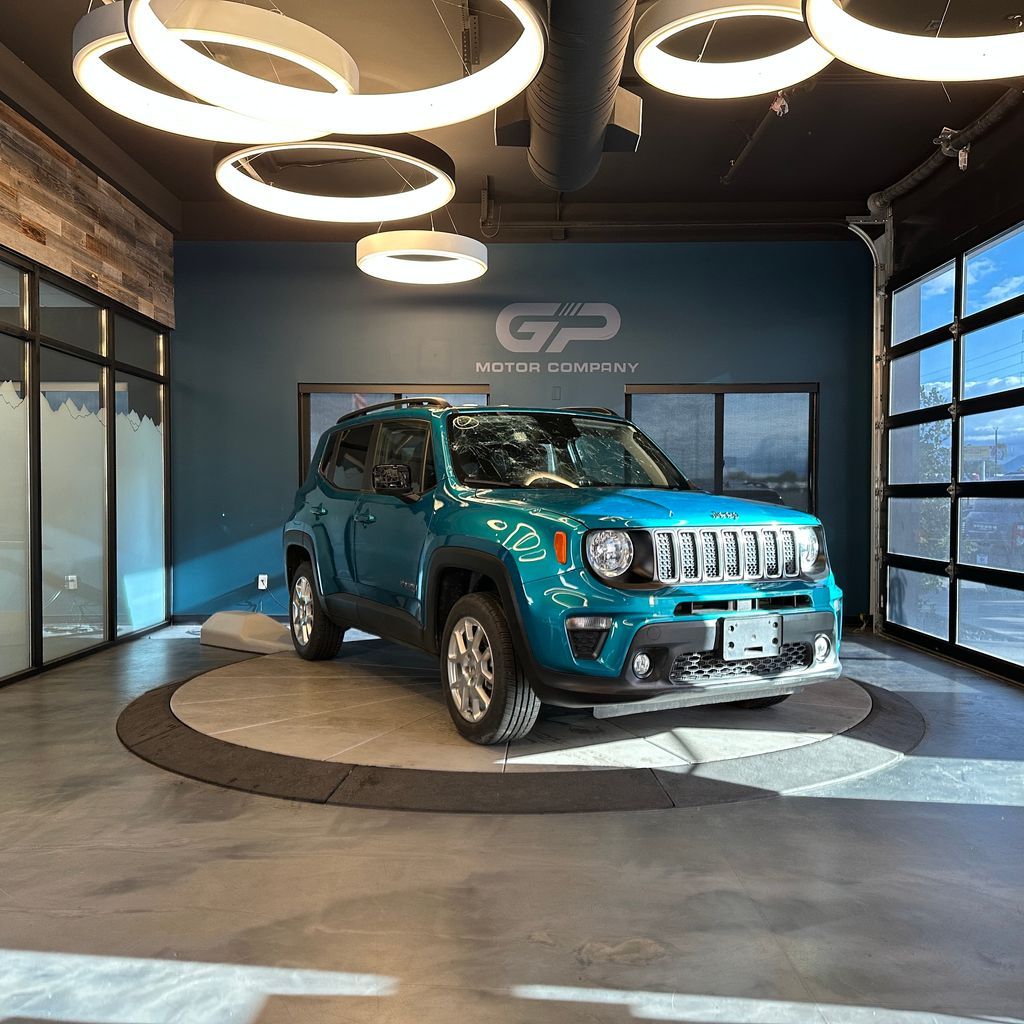 2022 Jeep Renegade Latitude — rebuilt & branded title, 14% below market