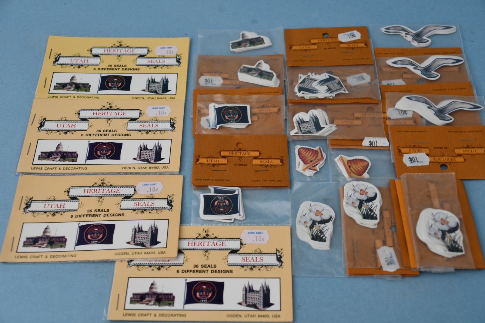 LARGE LOT VINTAGE "UTAH" STICKERS/SEALS ~ BEEHIVE, SEAGULL, TEMPLE, SEGO LILY, FLAG, CAPITOL ~ CRAFTS~ SCRAPBOOKING