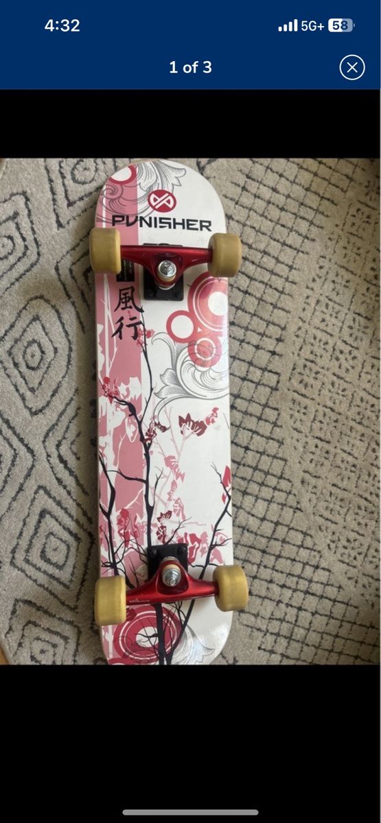 Punisher Skateboard Pink/White with design