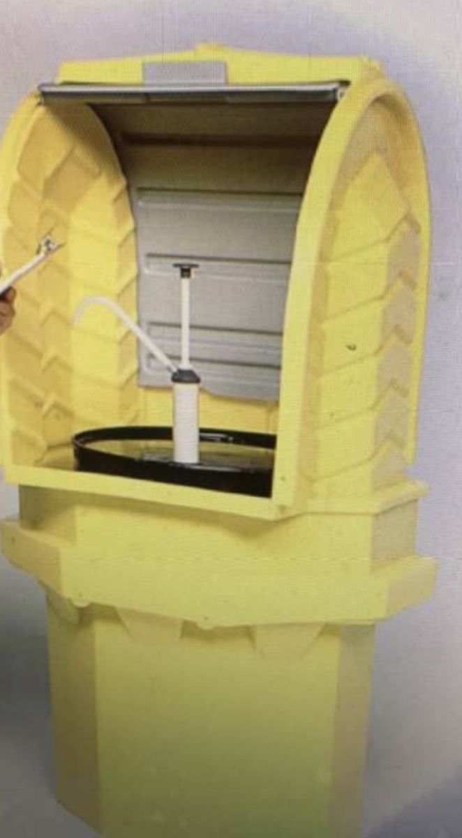 Ultra hard top P1 spill containment unit 