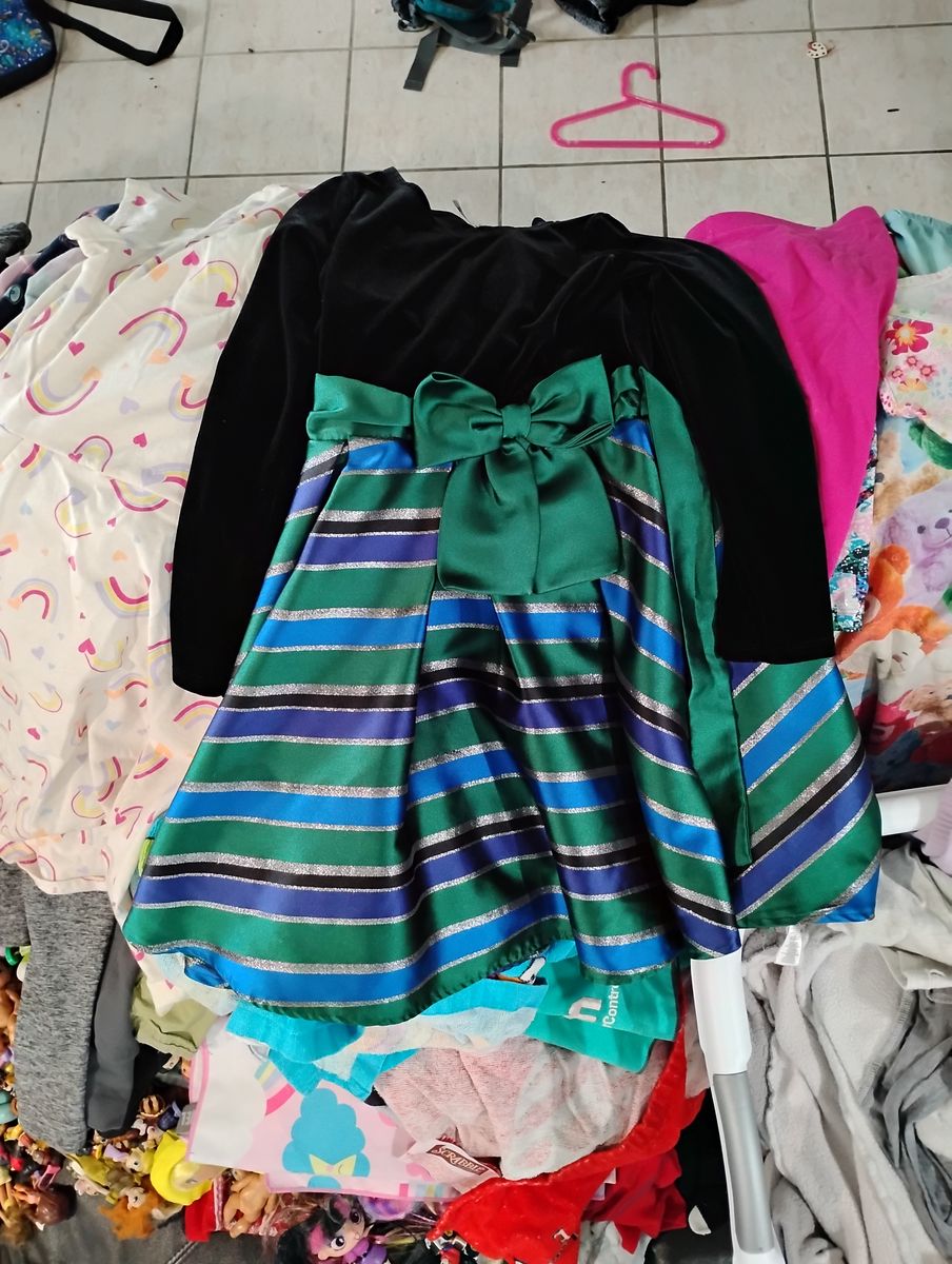 Moving sale